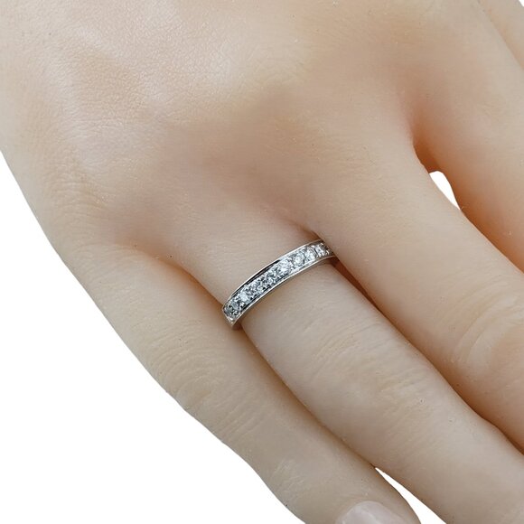 14 Karat White Gold and Diamond Wedding Band Ring Size 4.5-4.75 #18098 - Picture 8 of 8